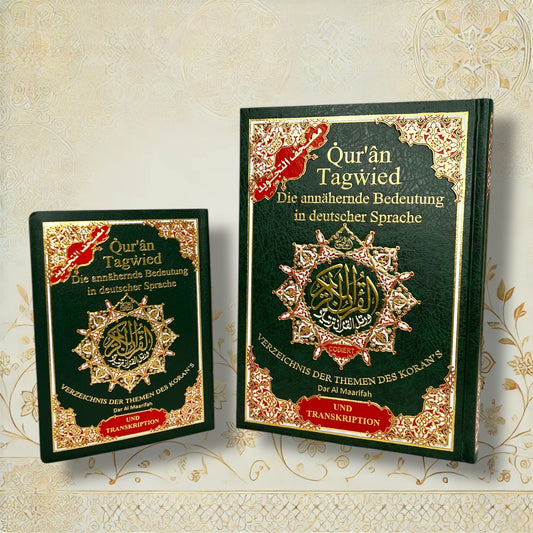 Tajweed Koran – Größenvergleich der kleinen und großen Ausgabe mit grünem Cover